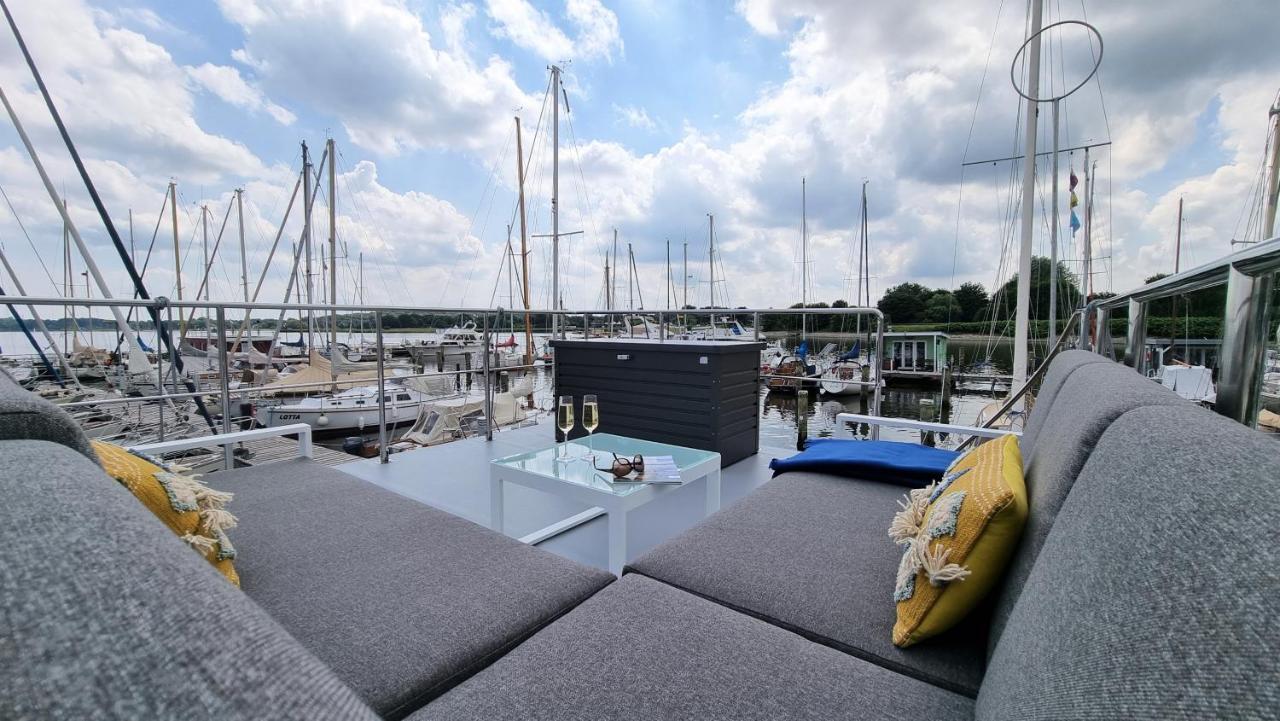 Hausboot Hilja Hotel Schleswig Kültér fotó